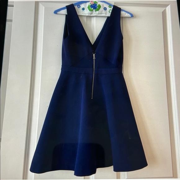 Alice & Olivia Navy Blue Mini Dress, size 0 - Picture 5 of 16